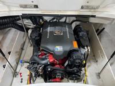 2004 Cobalt 220 - Photo 25