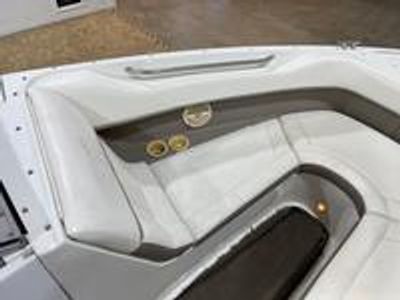 2004 Cobalt 220 - Photo 21