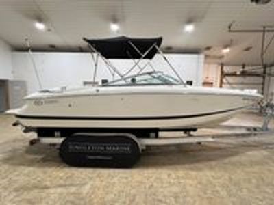 2004 Cobalt 220 - Photo 6