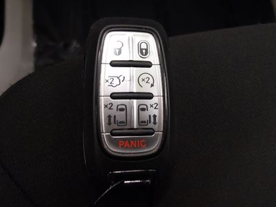 2024 Chrysler Voyager - Photo 15