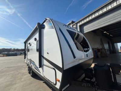 2024 Coachmen Freedom Express Ultra Lite - Photo 2