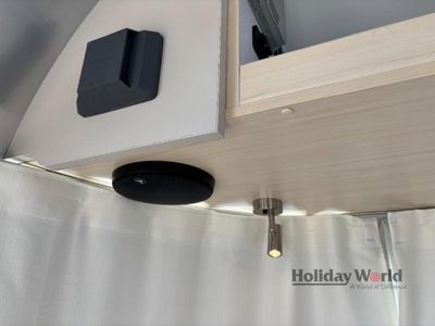2026 Airstream Flying Cloud - Photo 9