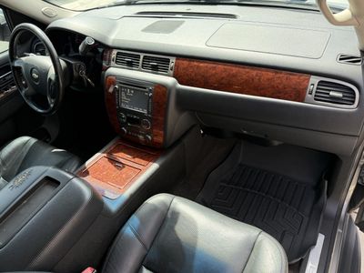 2012 Chevrolet Tahoe - Photo 17