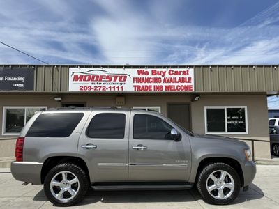 2012 Chevrolet Tahoe - Photo 2