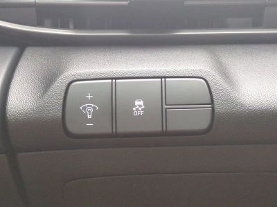 2026 Hyundai ELANTRA — photo 24 view