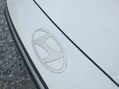 2026 Hyundai ELANTRA — photo 13 view