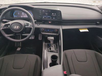 2026 Hyundai ELANTRA — photo 16 view