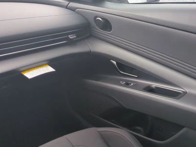 2026 Hyundai ELANTRA — photo 18 view