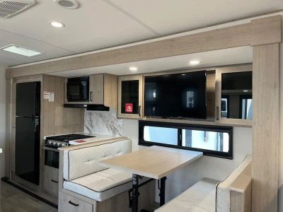 2026 Grand Design Imagine - Photo 9