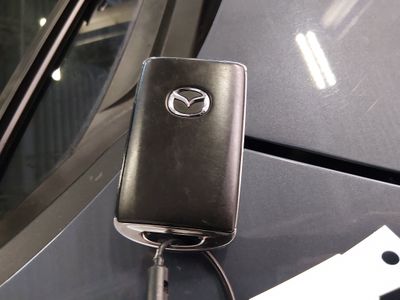 2025 Mazda CX-5 - Photo 15
