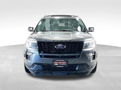 2019 Ford Explorer — interior view