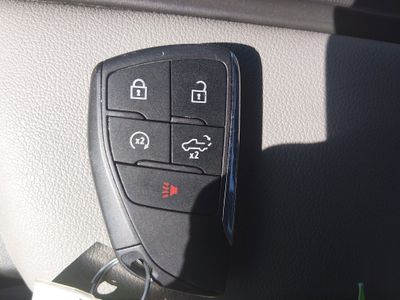2025 Chevrolet Silverado 1500 — photo 15 view