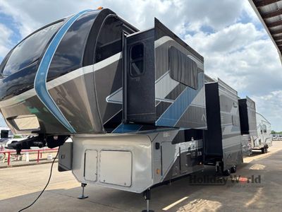 2025 Keystone Alpine - Photo 1
