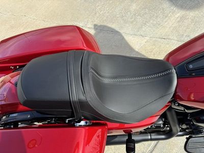 2025 Harley-Davidson FLHX - Street Glide — photo 12 view