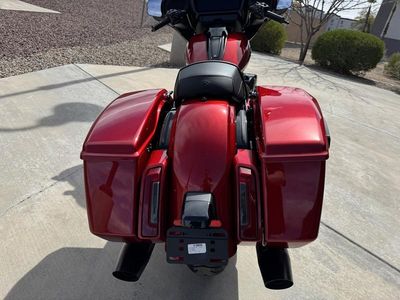 2025 Harley-Davidson FLHX - Street Glide — interior view