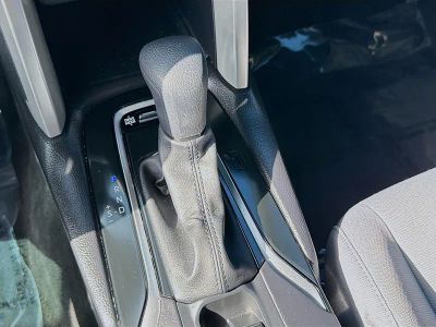 2025 Toyota Corolla Cross — photo 15 view