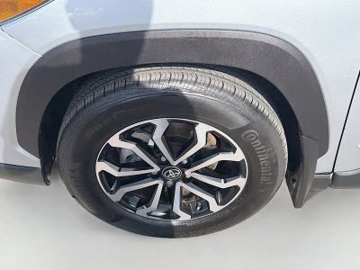 2025 Toyota Corolla Cross — photo 36 view