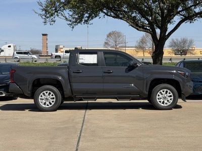 2026 Toyota Tacoma - Photo 3
