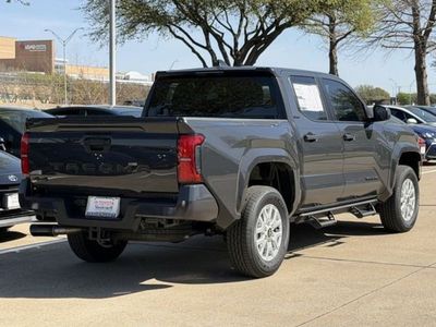 2026 Toyota Tacoma - Photo 4