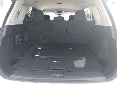 2025 Nissan Rogue - Photo 11