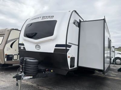 2025 Forest River Grand Surveyor - Photo 4