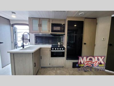 2024 Forest River RV Salem - Photo 9