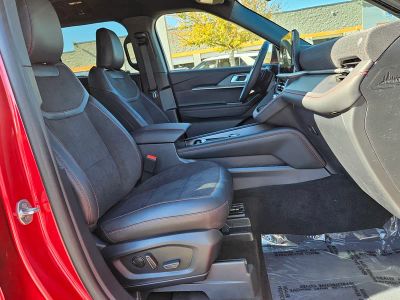 2026 Ford Explorer — photo 36 view