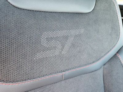 2026 Ford Explorer — photo 40 view