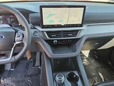 2026 Ford Explorer — photo 23 view