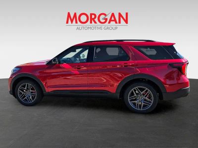 2026 Ford Explorer — photo 8 view