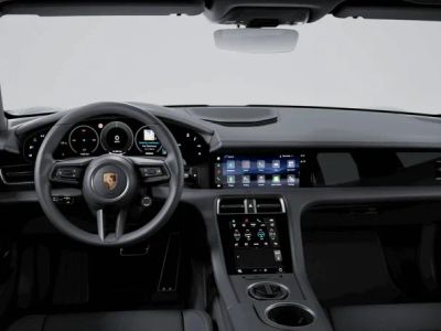 2026 Porsche Taycan - Photo 9