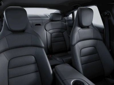 2026 Porsche Taycan - Photo 10