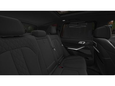 2026 BMW X5 M60i - Photo 12