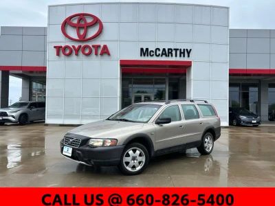 2001 Volvo V70 - Photo 1