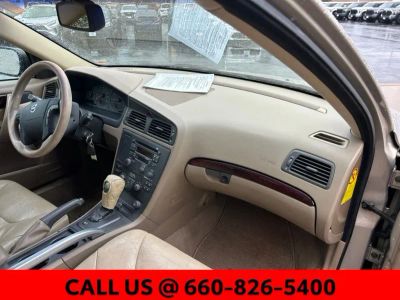 2001 Volvo V70 - Photo 6