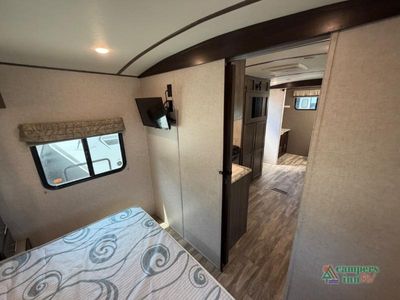 2019 Forest River RV Surveyor - Photo 35