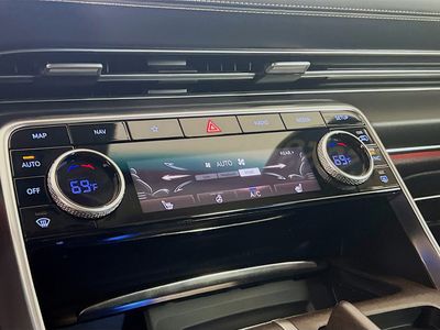 2023 Genesis GV80 - Photo 13