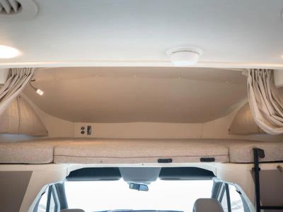 2022 Winnebago NAVION - Photo 4
