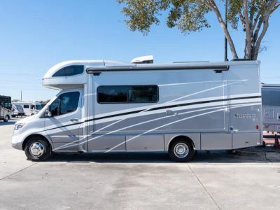 2022 Winnebago NAVION - Photo 21