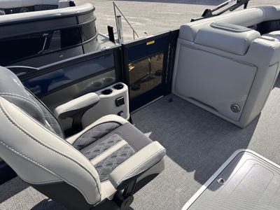2026 Barletta Lusso L25UC - Photo 3