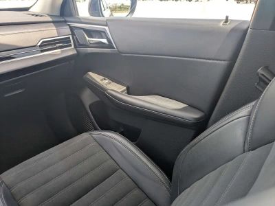 2024 Mitsubishi Outlander — photo 24 view