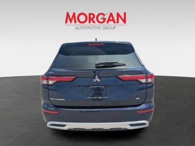2024 Mitsubishi Outlander — engine compartment view