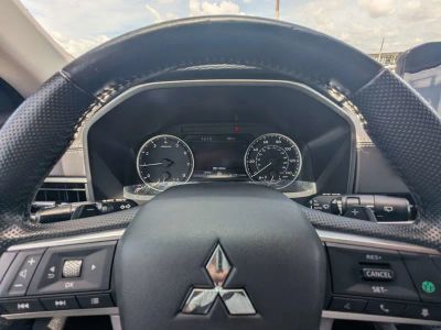 2024 Mitsubishi Outlander — photo 39 view