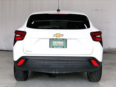 2025 Chevrolet Trax - Photo 3