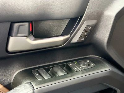 2026 Toyota 4Runner — photo 14 view