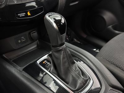 2020 Nissan Rogue Sport — photo 13 view