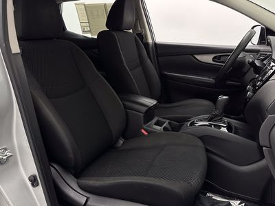 2020 Nissan Rogue Sport — photo 29 view
