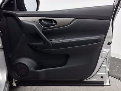 2020 Nissan Rogue Sport — photo 27 view