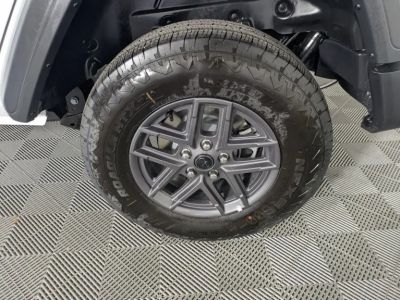 2026 Jeep Wrangler — photo 10 view