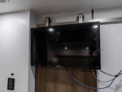 2025 Dynamax Corp Isata 5 Series - Photo 24